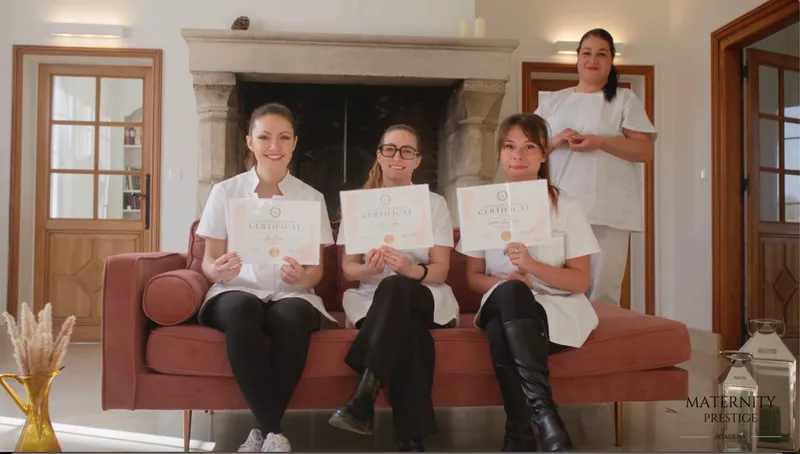 Maternity Nurse - Formation de prestige